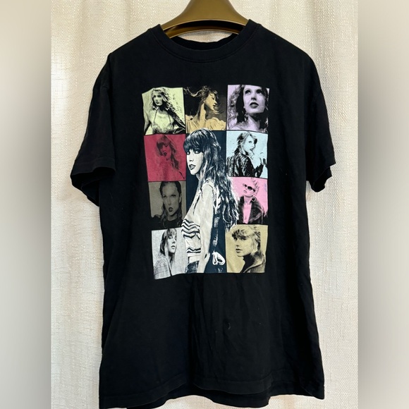 Taylor Swift Tops - Taylor Swift Black Tour T-Shirt